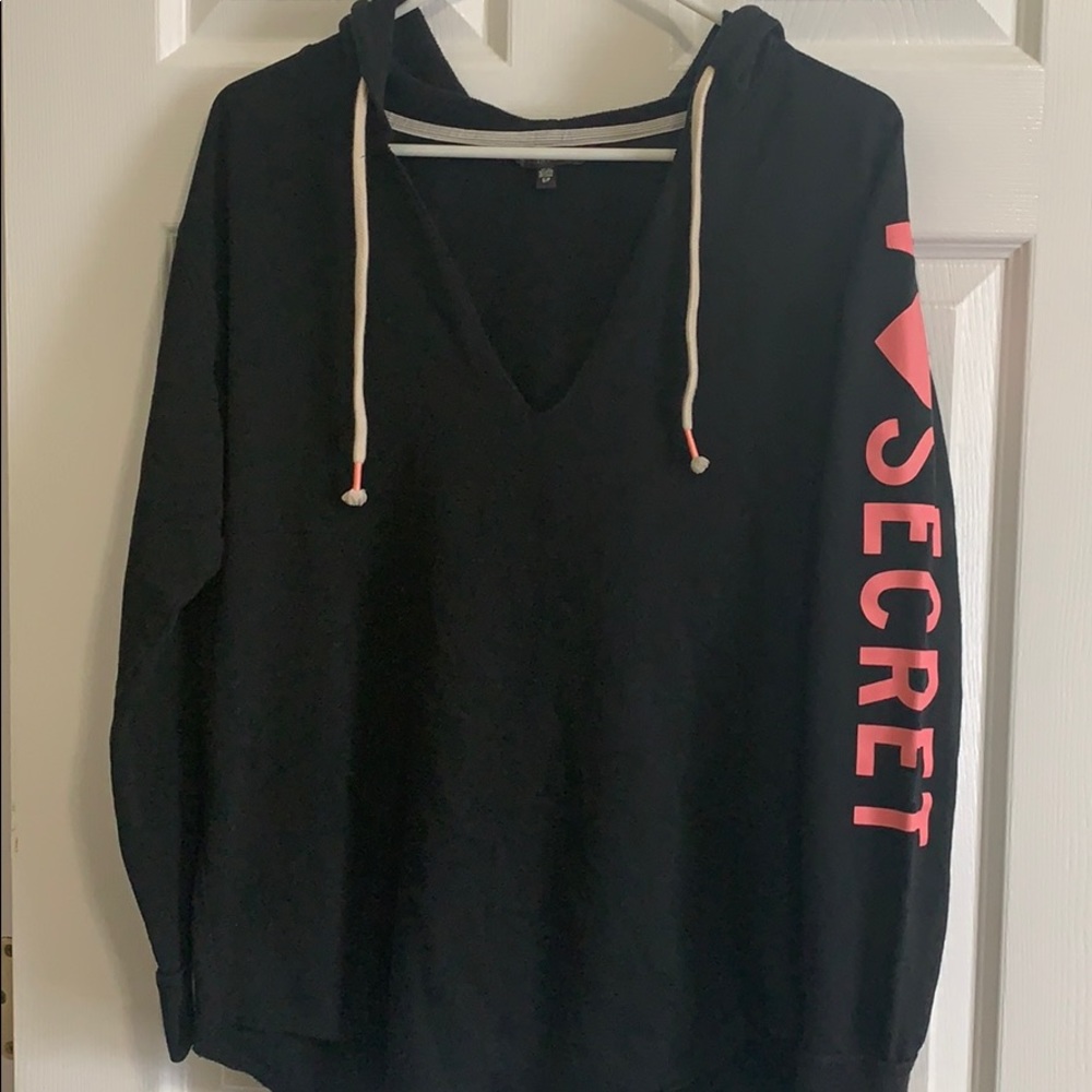 VS Hoodie
